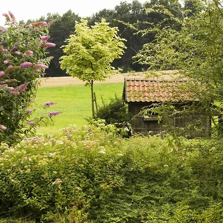 Szálloda Am Waldbad Uelsen